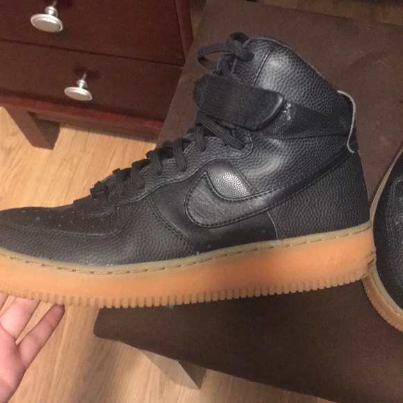 Nike Air Force 1s High Tops - Picture 2 of 3